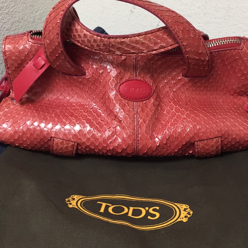 NWOT Tod’s handbag - snake skin python collection